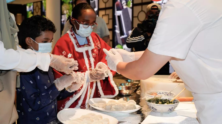 100万5.jpg 星辰影院